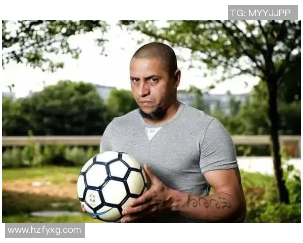 球星心中最崇拜的足球传奇人物及其对现代足球的深远影响